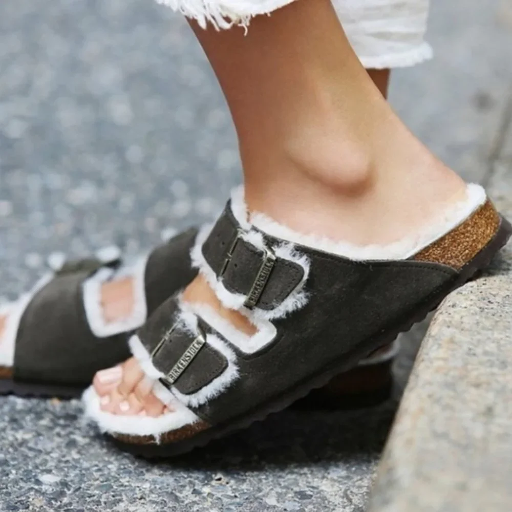 New Birkenstock Arizona Mountain Green Shearling Sandals - Picture 1 of 7